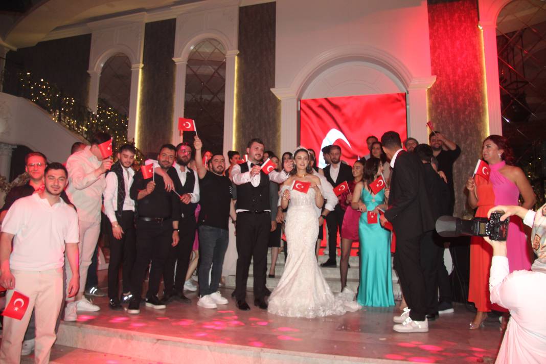 İlayda ile Ahmet dünyaevine girdi 2